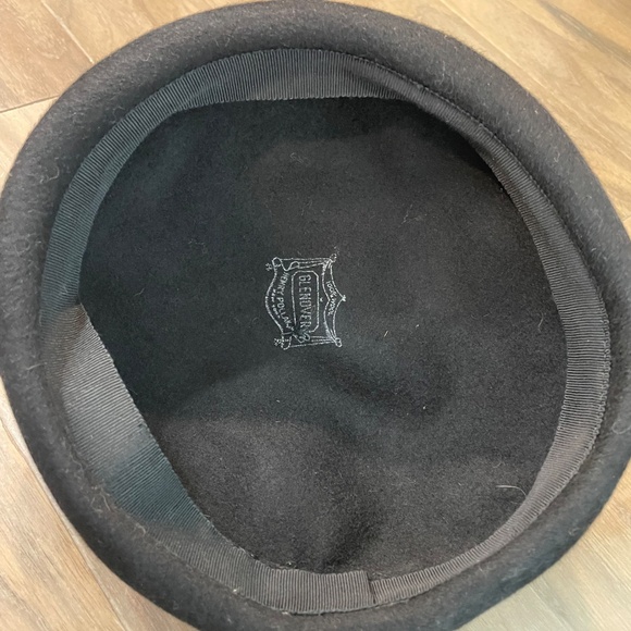 New (but vintage) French Beret